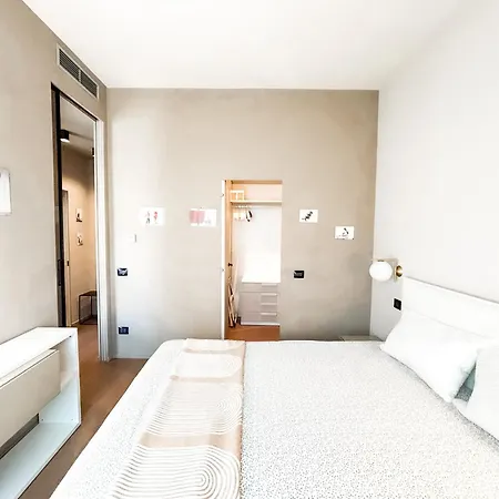 公寓 Bilocale Di Design Moscova Brera 米兰